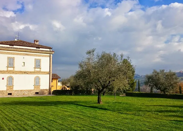 Il Casino Di Remartello Фермерский дом Лорето-Апрутино